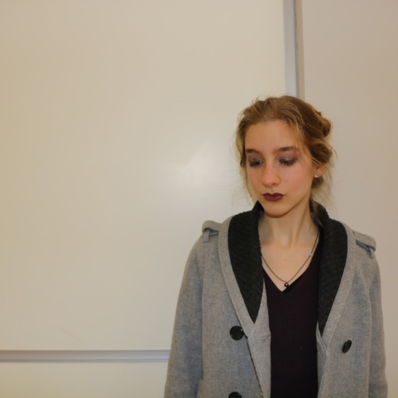 Meet your Posher, Althea - Picture 1 of 1